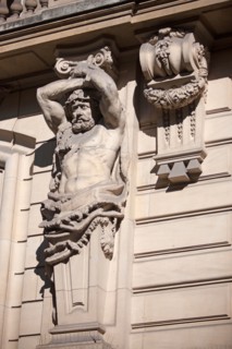 8e Arrondissement, 4 avenue Hoche