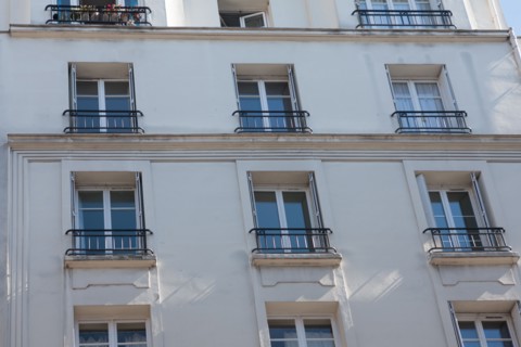 54 rue Legendre, Paul Eluard vécut au 5 E Etage