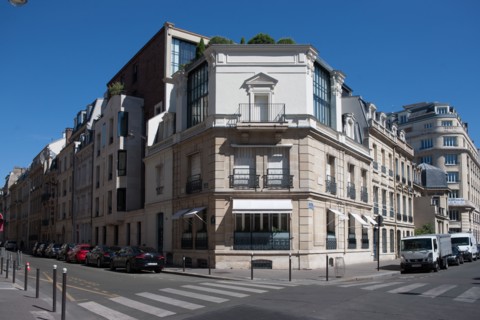 2 rue Fortuny, Angle Avec La Ru De Prony