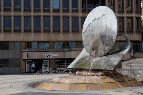 Lyon, Place Louis Pradel