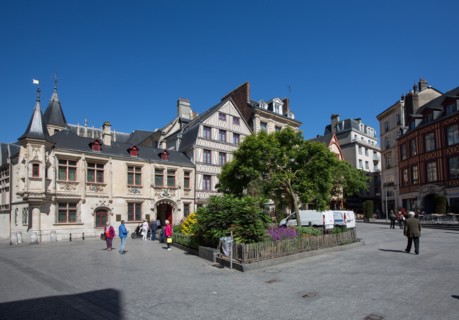 Rouen, Hôtel de Bourgtheroulde