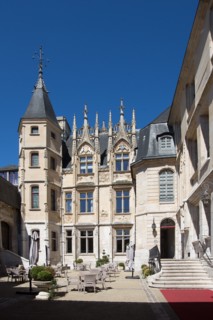 Rouen, Hôtel de Bourgtheroulde