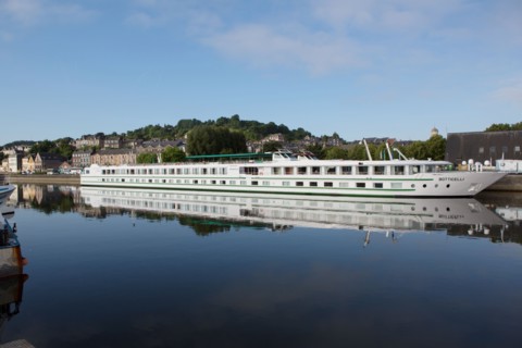 Honfleur, embarcadère des bateaux de croisière