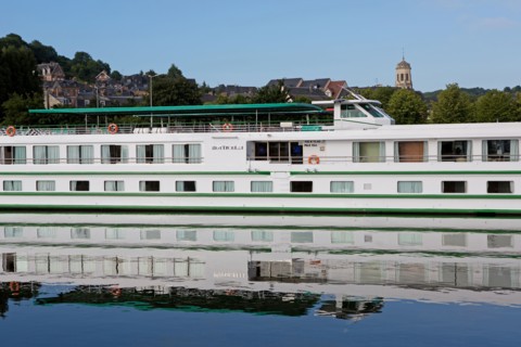 Honfleur, embarcadère des bateaux de croisière
