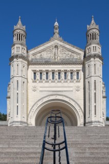 Basilique Sainte-Thérèse de Lisieux