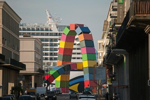 Le Havre, Catène de containers, œuvre de Vincent Ganivet