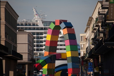 Le Havre, Catène de containers, œuvre de Vincent Ganivet