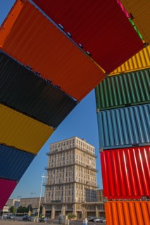 Le Havre, Catène de conteneurs, œuvre de Vincent Ganivet