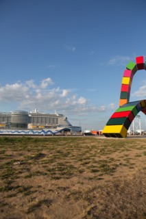 Le Havre, Catène de conteneurs, œuvre de Vincent Ganivet