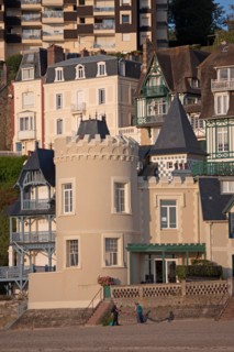 Trouville sur Mer, villas du front de mer