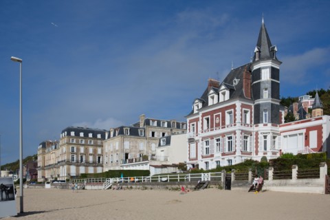 Trouville sur Mer, villas du front de mer