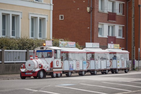 Petit train touristique de Cayeux-Sur-Mer (Baie de Somme, France)