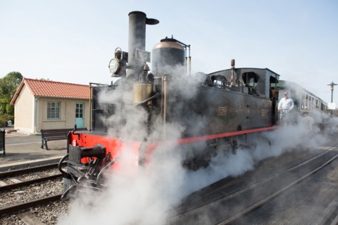 Le Crotoy (Baie de Somme, France), train touristique à vapeur