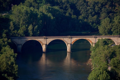 Regional nature park of Grands Causses, Connac bridge