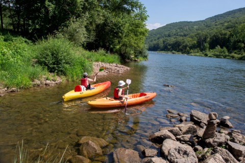 Kayaking on the Tarn river