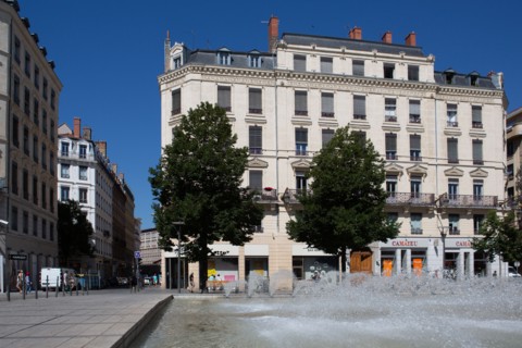 Lyon, fountain in the rue de la République