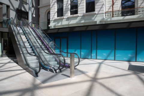Lyon, Hotel Dieu renovated in July 2018, shopping center
