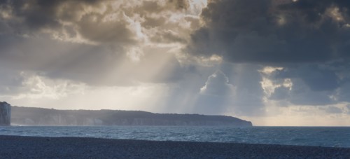 Dieppe, tempête sur la plage, effet de lumière