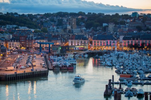 Dieppe, port de nuit depuis les hauteurs du Pollet