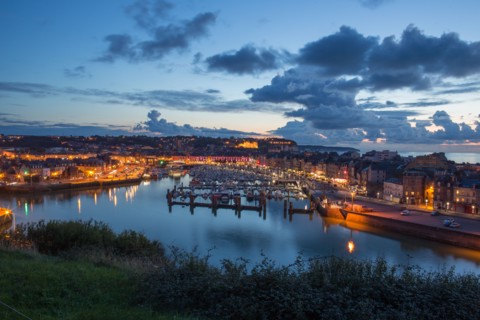 Dieppe, port de nuit depuis les hauteurs du Pollet