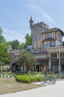 Le Touquet Paris Plage, Avenue des Phares and Avenue du Verger