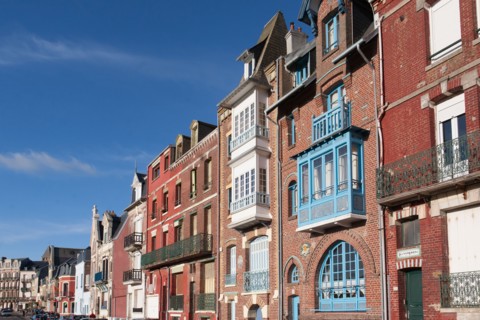 Mers les Bains, détail de façades colorées