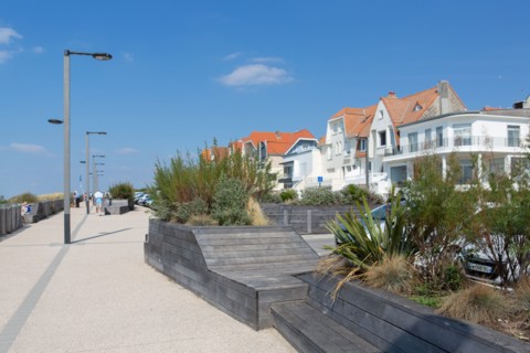 Merlimont Plage, houses on the seafront