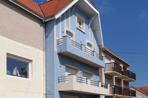 Merlimont Plage, houses on the seafront