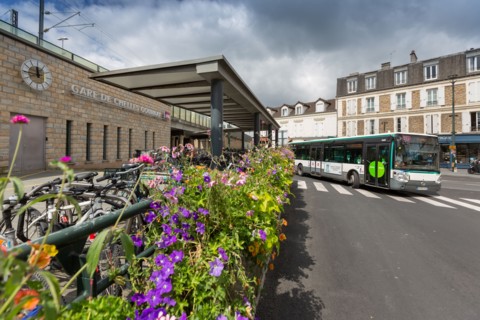 Chelles, Chelles Gournay railway station