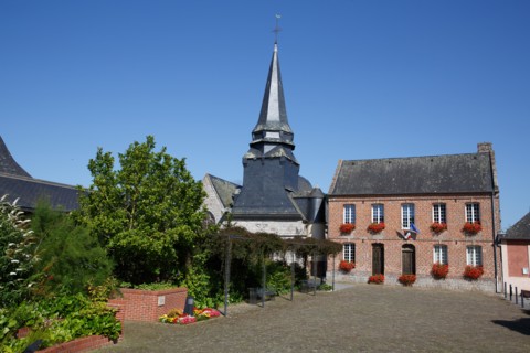 Campigny, hôtel restaurant Le Petit Coq aux Champs