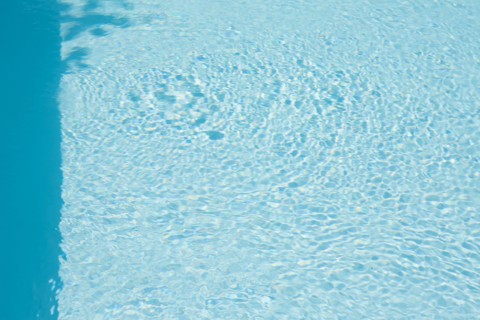 Campigny, hotel restaurant Le Petit Coq aux Champs, swimming pool