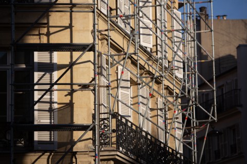Paris, immeuble en ravalement