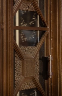 Paris, entrance door of a middle-class building du 6th arrondissement