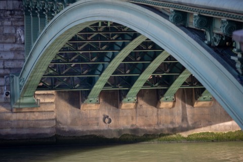 Paris, arche du Pont au Change