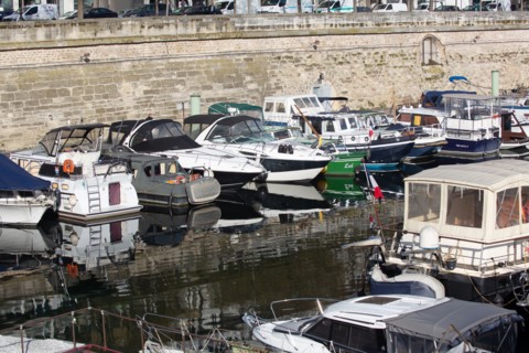 Paris, the Bassin de l'Arsenal (Port de l'Arsenal)