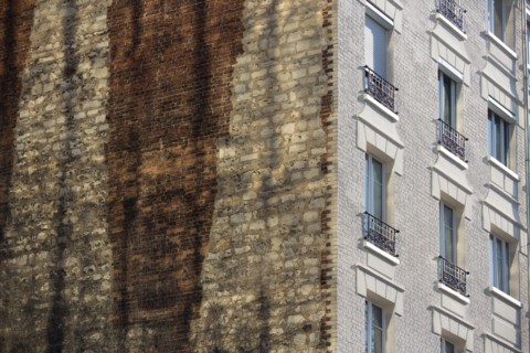 Paris, facade and gable of a building on Quai de Bercy