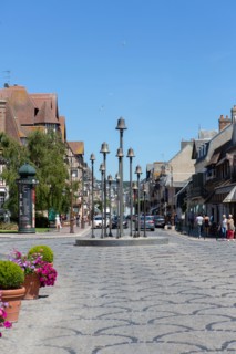 Deauville, rue Robert Fossorier et rue Eugène Coals