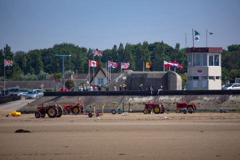 Côte de nacre, landing beaches