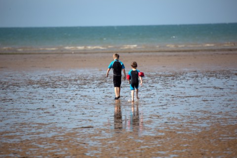 Côte de nacre, landing beaches