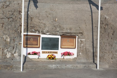 Plaque commemorative du 6 juin 44, Asnelles sur Mer