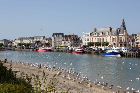Chalutiers à quai, Trouville-sur-Mer
