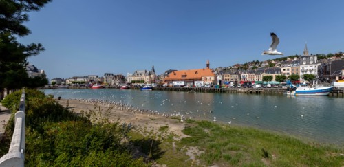 Chalutiers à quai, Trouville-sur-Mer