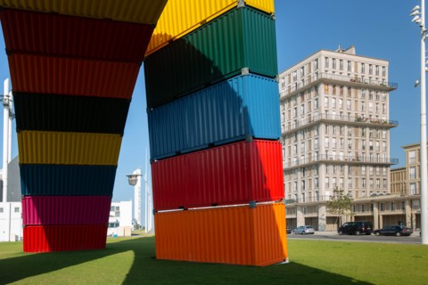 Ganivet, 'Catène de containers'