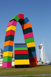 Ganivet, 'Catène de containers'