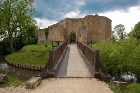 Château de Crèvecoeur, Fondation Schlumberger, à Crèvecoeur-en-Auge