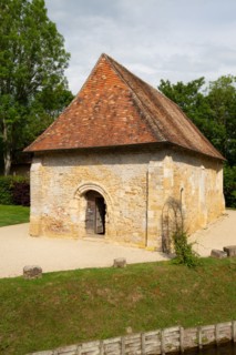 Château de Crèvecoeur, Fondation Schlumberger, à Crèvecoeur-en-Auge
