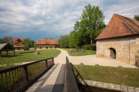 Château de Crèvecoeur, Fondation Schlumberger, à Crèvecoeur-en-Auge