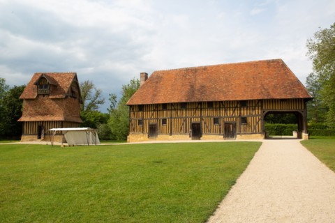 Crèvecoeur Castle, Schlumberger Foundation, in Crèvecoeur-en-Auge