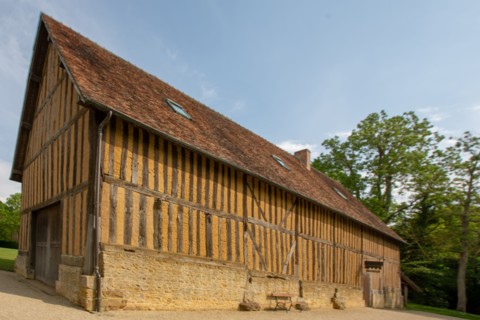 Château de Crèvecoeur, Fondation Schlumberger, à Crèvecoeur-en-Auge