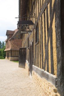Château de Crèvecoeur, Fondation Schlumberger, à Crèvecoeur-en-Auge